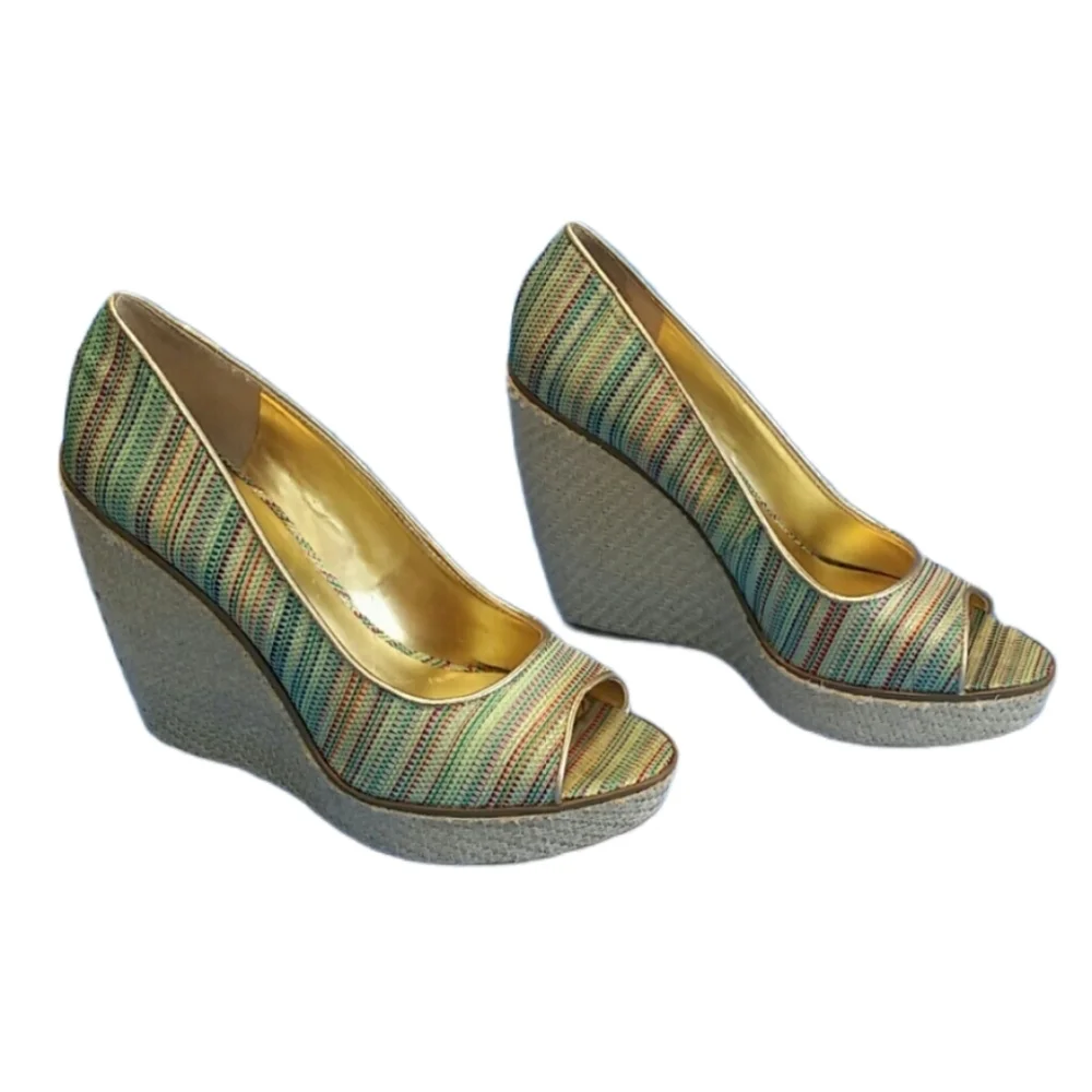 Nine West Willow Peep Toe Wedges EUC sz 6.5 Like New